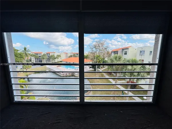 $1,600 | 1800 Southwest 81st Avenue, Unit 1414, North Lauderdale, FL 33068