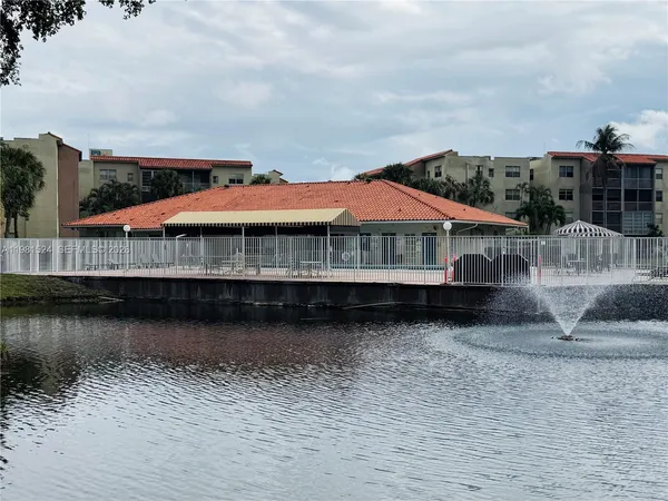 $1,600 | 1800 Southwest 81st Avenue, Unit 1414, North Lauderdale, FL 33068