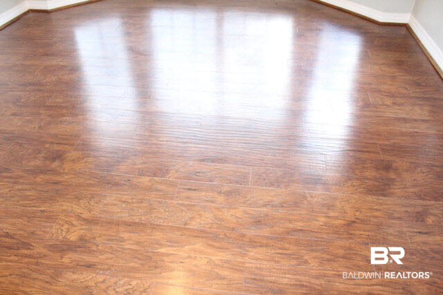 118 Montclair Loop Daphne, AL 36526 - Photo 6 of 20 Flooring