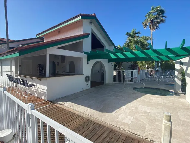 $3,300 | 2286 Anchorage Lane, Unit A, Naples, FL 34104