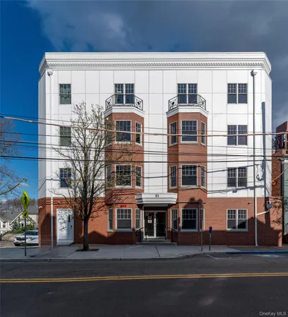 $800,000 | 51 North Broadway, Unit 4B, Nyack, NY 10960