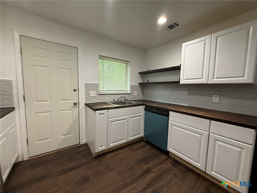 908 Wells Street Killeen, TX 76541 - Photo 4 of 16