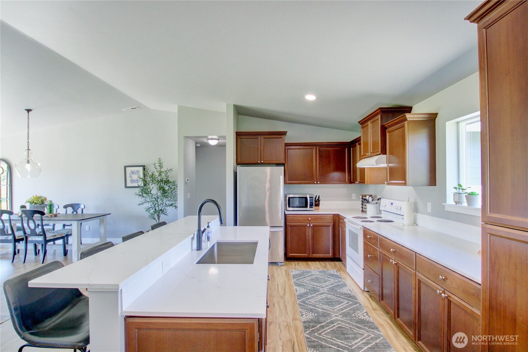 5730 Brookings Road Sedro-Woolley, WA 98284 - Photo 6 of 35 Gallery Image 6