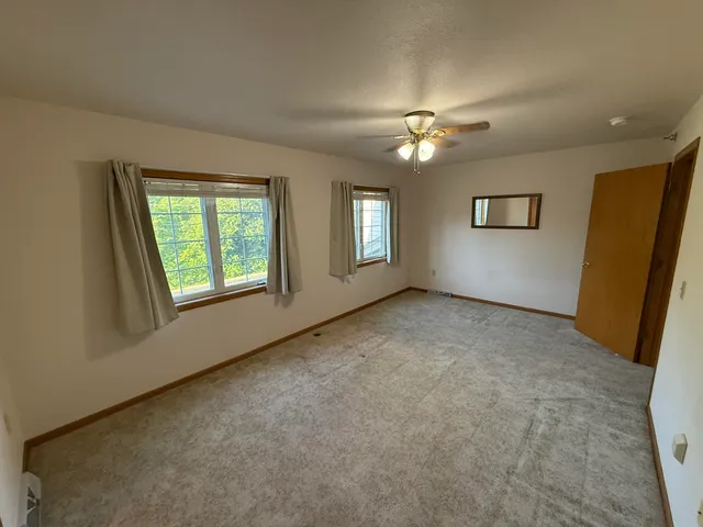 $269,900 | 4225 West Grange Avenue, Greenfield, WI 53221