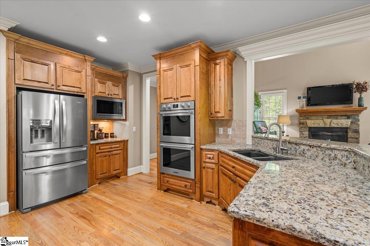 112 Griffith Hill Way Greer, SC 29651 - Photo 11 of 37 Gallery Image 11
