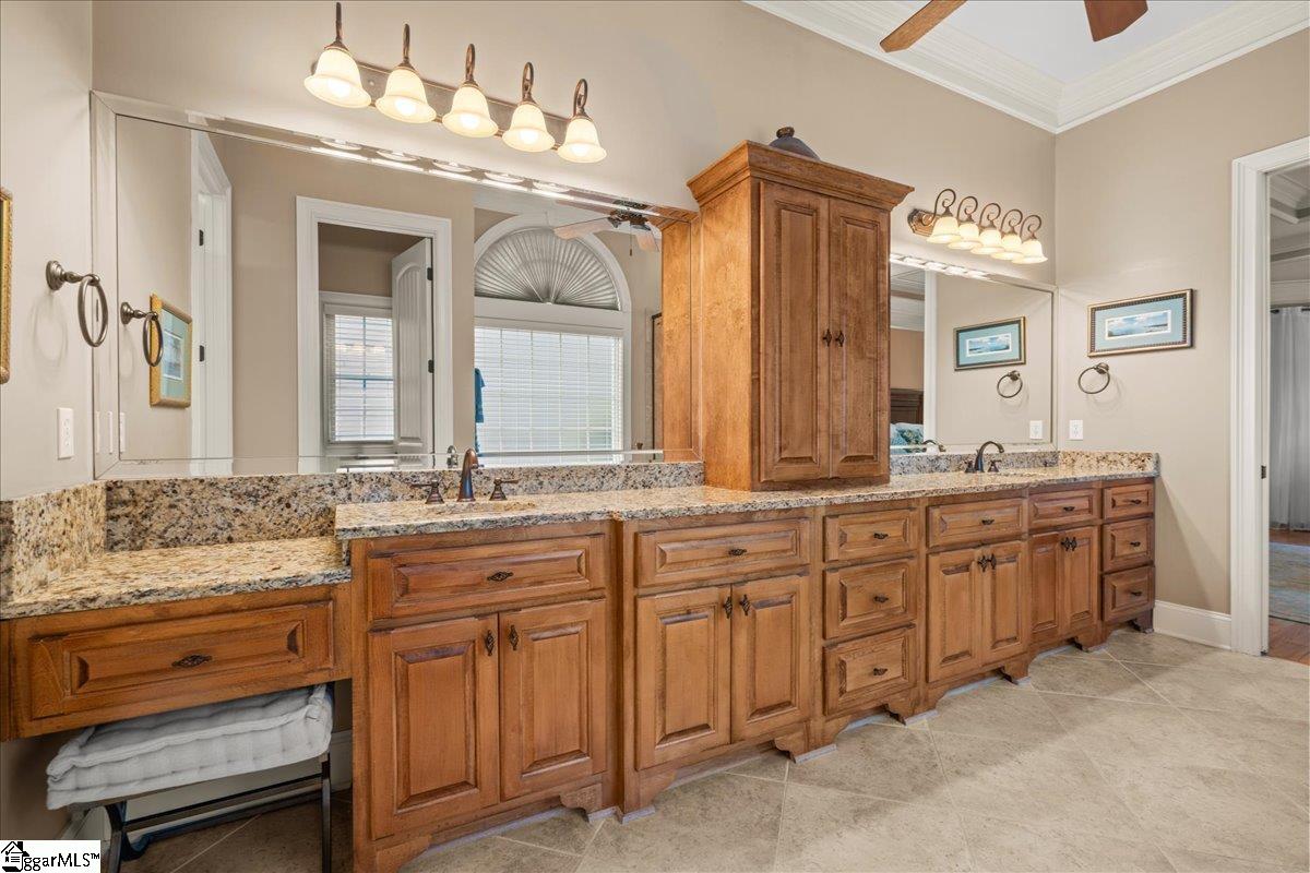112 Griffith Hill Way Greer, SC 29651 - Photo 16 of 37 Gallery Image 16
