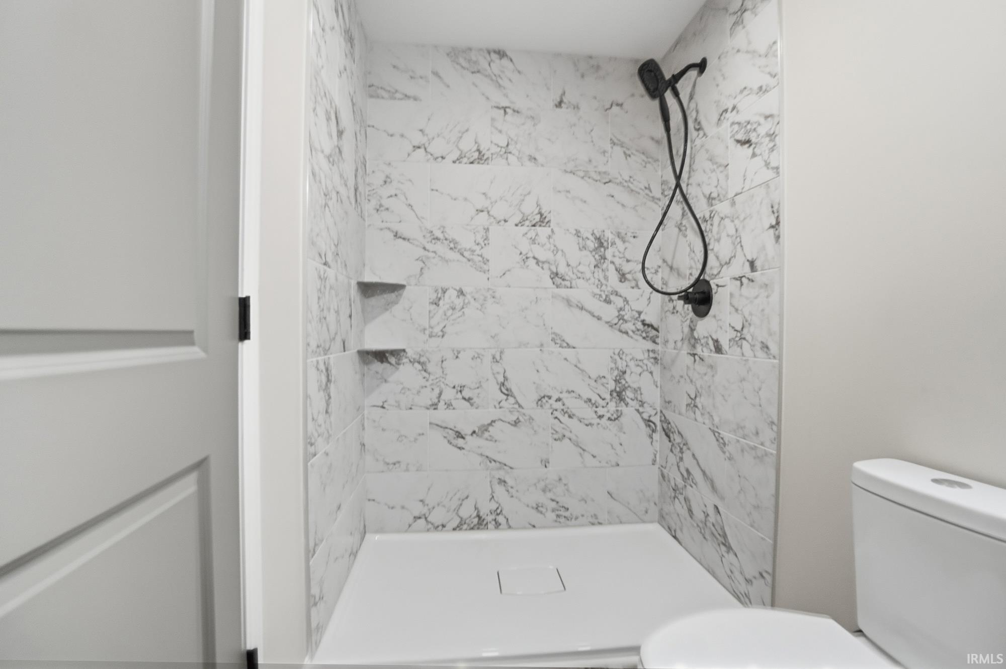 1626 Howell Street, Unit 101 Fort Wayne, IN 46808 - Photo 18 of 27