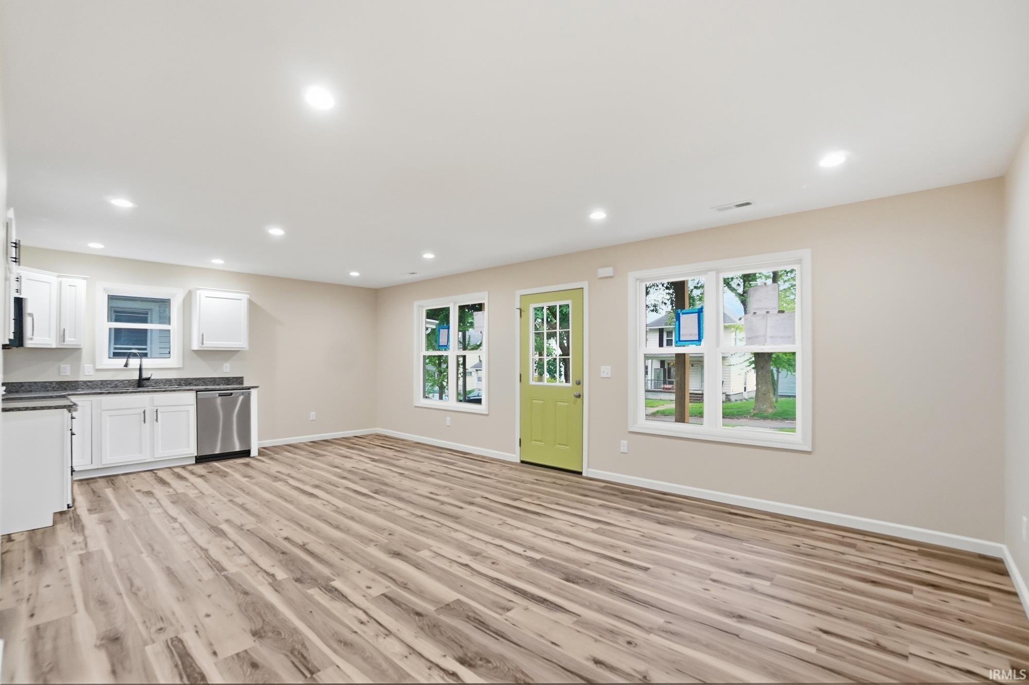 1626 Howell Street, Unit 101 Fort Wayne, IN 46808 - Photo 7 of 27