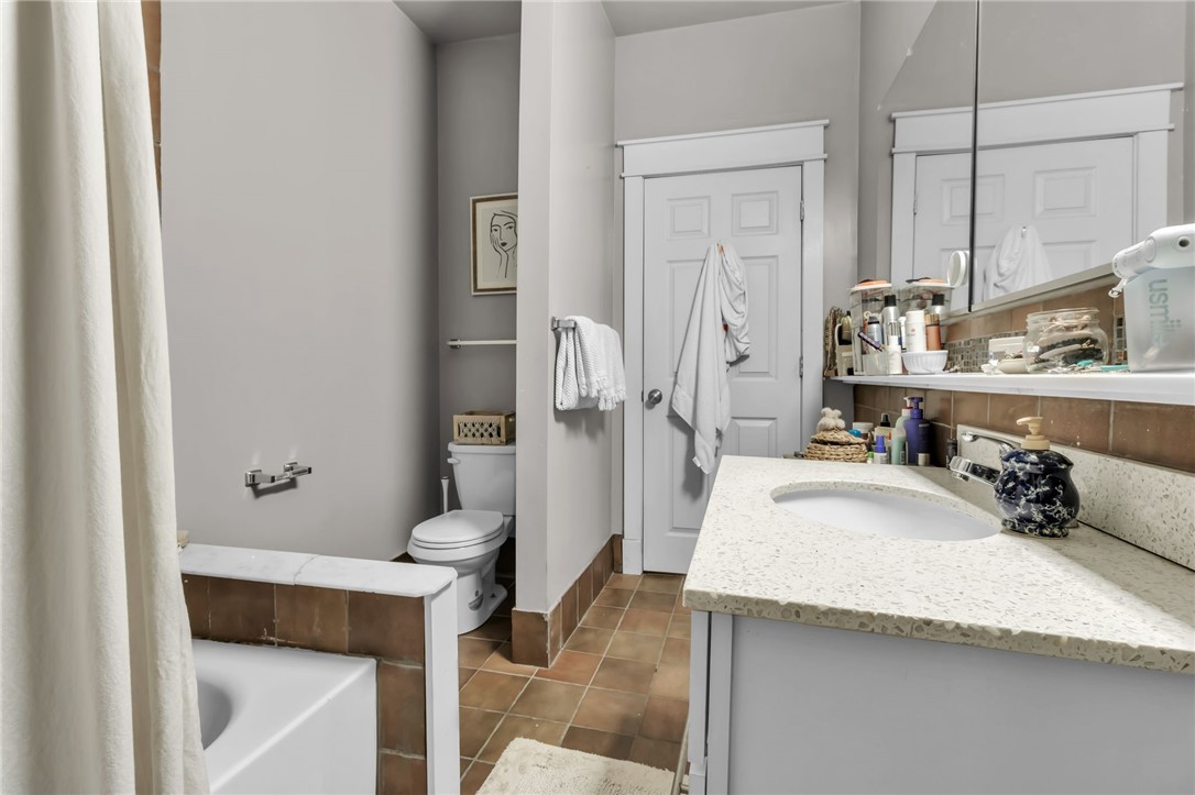 377 Rhode Island Street Buffalo, NY 14213 - Photo 13 of 42