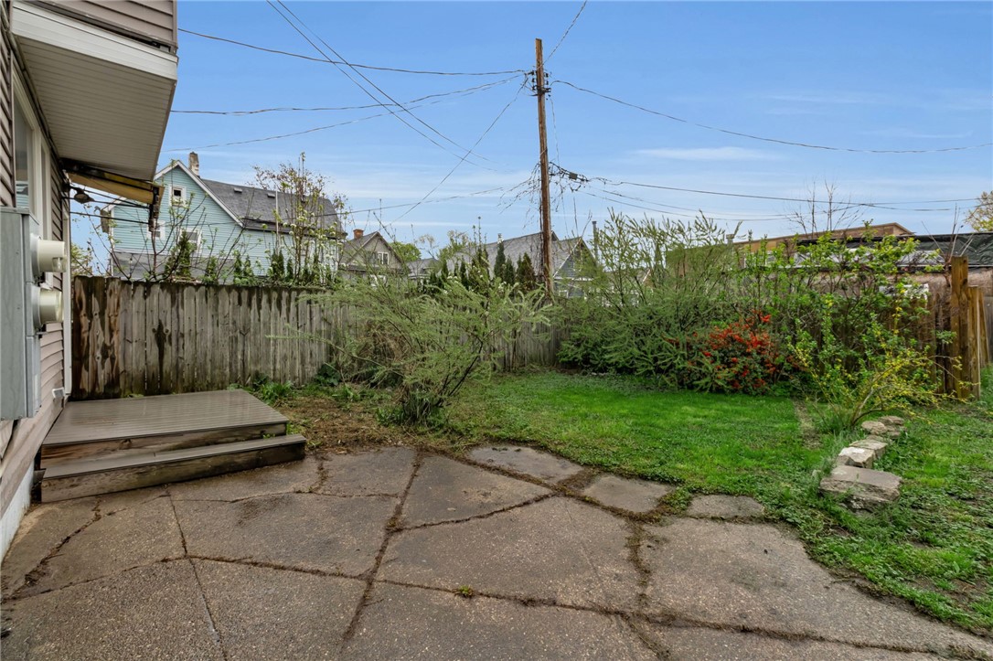 377 Rhode Island Street Buffalo, NY 14213 - Photo 5 of 42