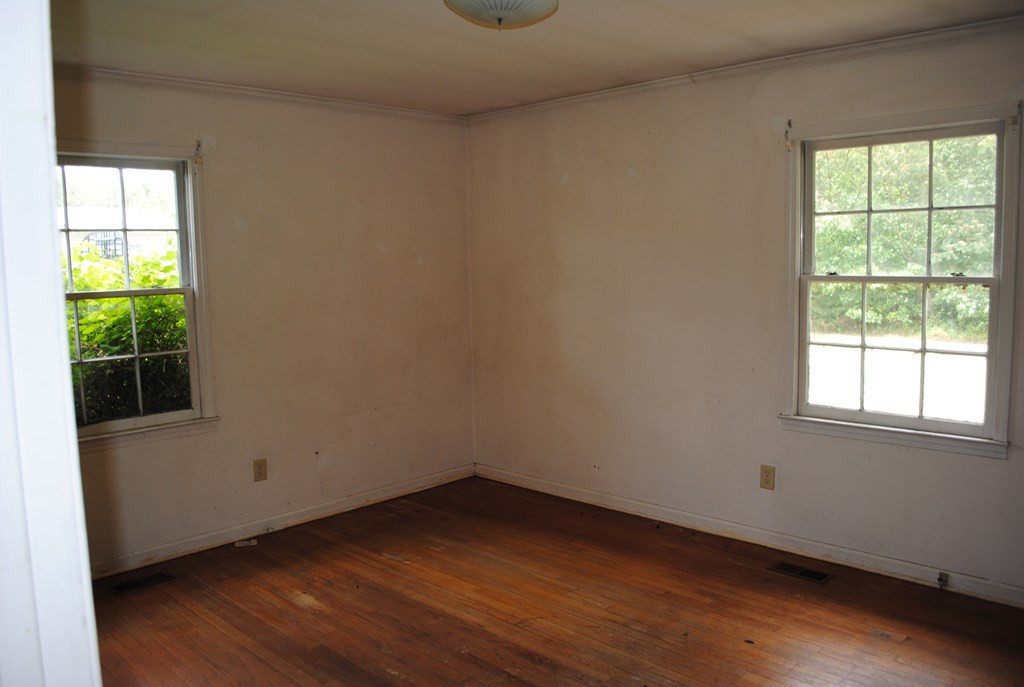 461 Bradley Road Bishopville, SC 29010 - Photo 19 of 34 Gallery Image 19
