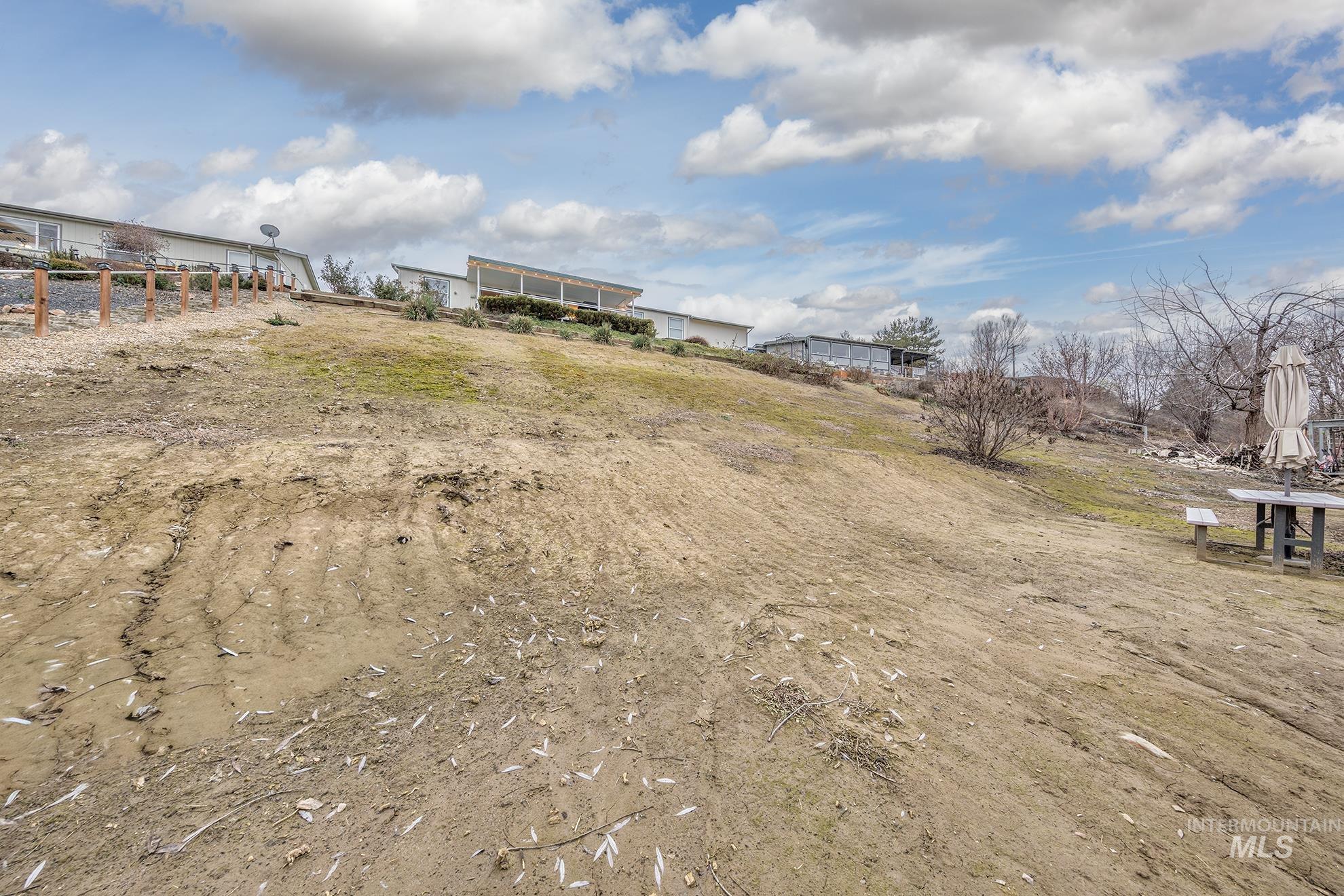 2750 Alden Road, Unit 27 Fruitland, ID 83619 - Photo 40 of 45 View of yard