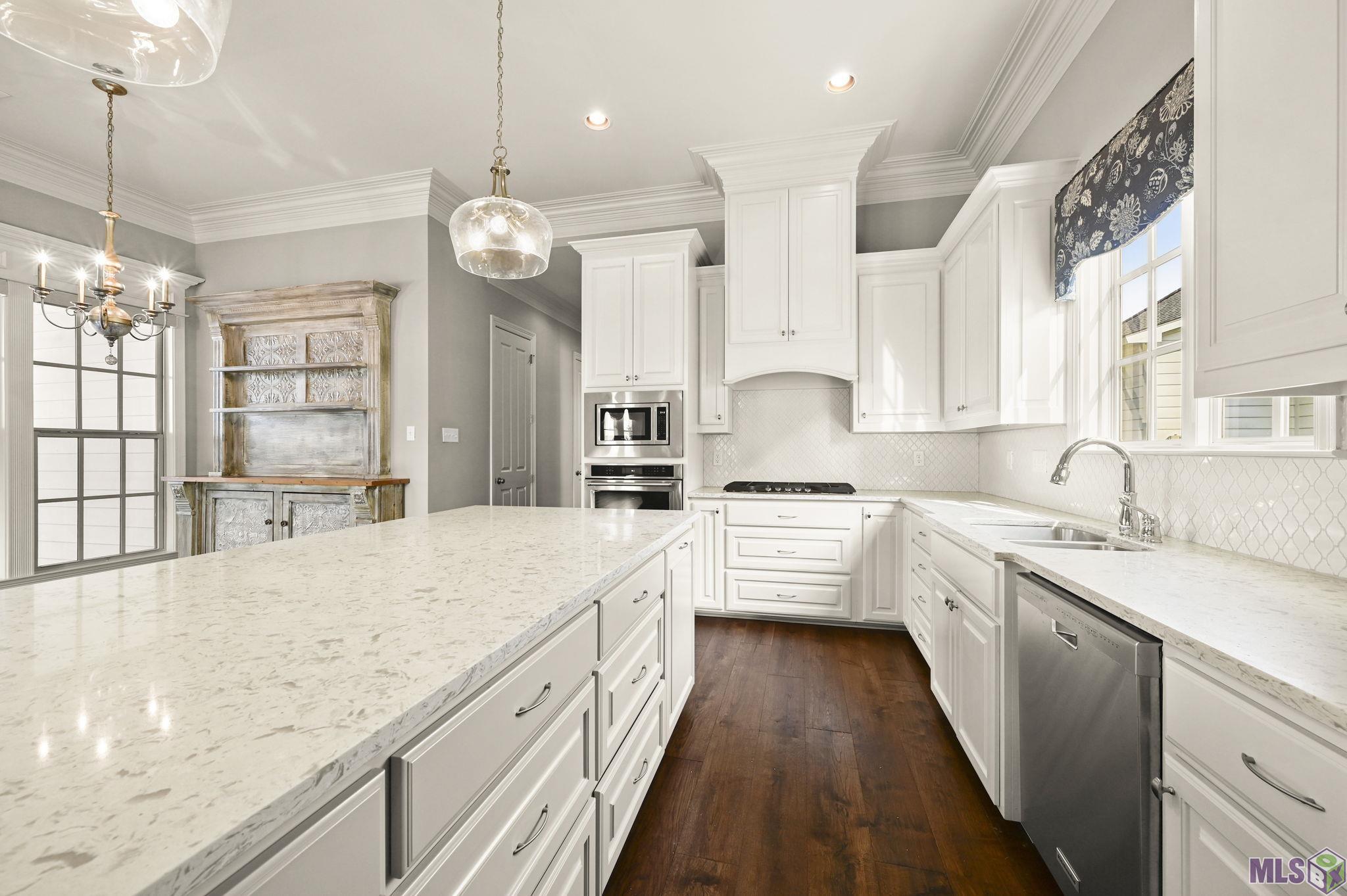 8548 Billiu Street Baton Rouge, LA 70817 - Photo 4 of 34 Gallery Image 4