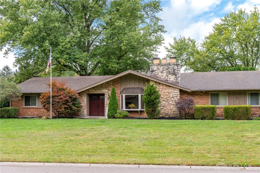 5417 Red Coach Road Dayton, OH 45429 - Photo 1 of 54