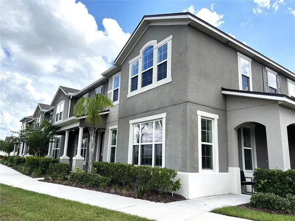 $2,645 | 10009 Eagle Rock Alley, Orlando, FL 32832