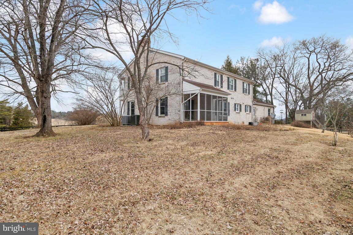 9033 Old Waterloo Road Warrenton, VA 20186 - Photo 33 of 48 Rear View