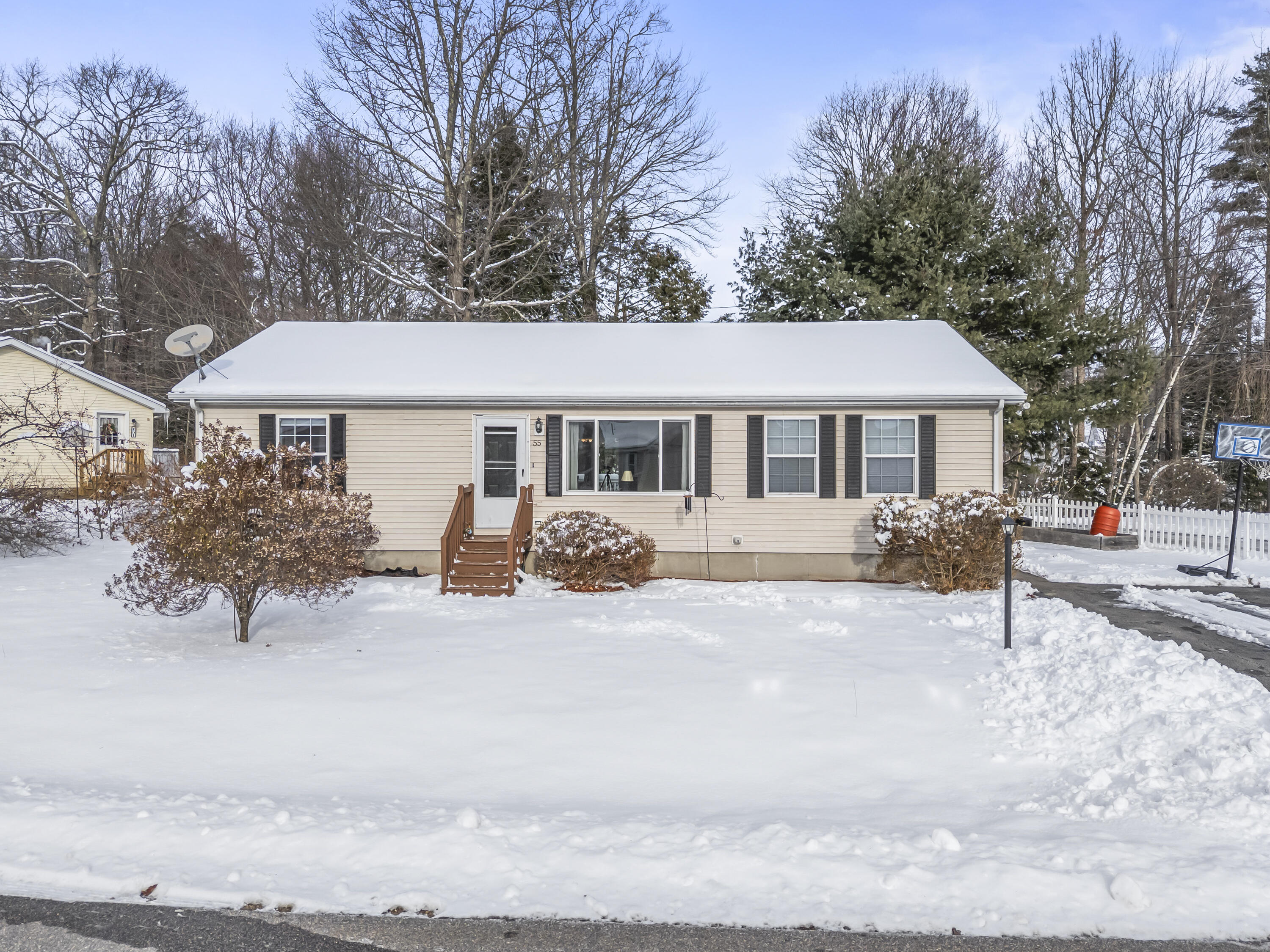 55 Fox Ridge Dr_104