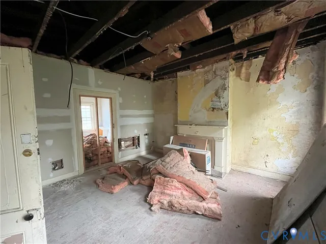 $309,950 | 235-237 Grove Avenue, Petersburg, VA 23803