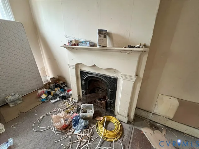 $309,950 | 235-237 Grove Avenue, Petersburg, VA 23803