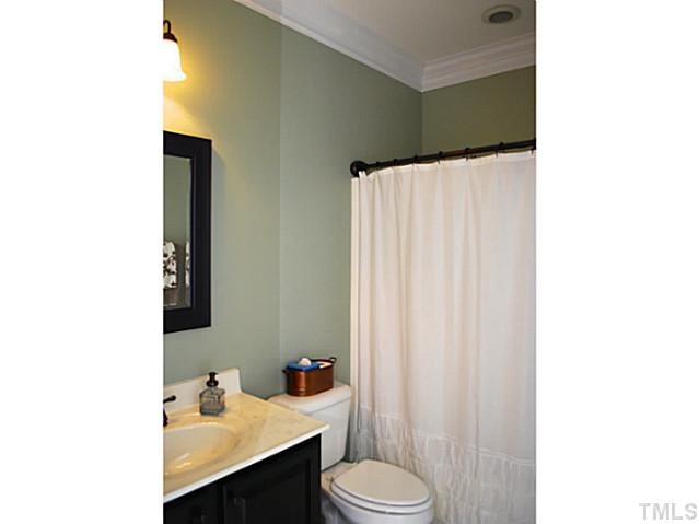 2728 Royal Forrest Drive Raleigh, NC 27614 - Photo 12 of 25 Bathroom
