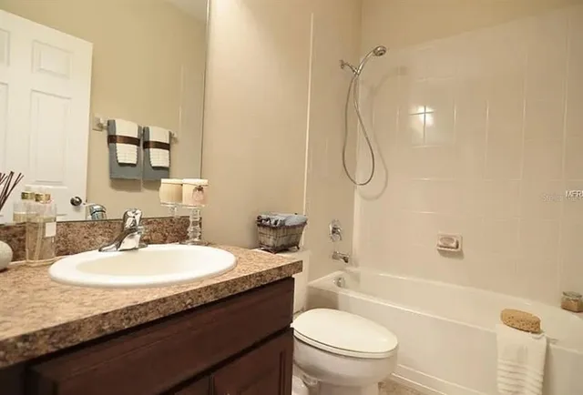 $2,399 | 8409 Chamberlain Place, Oviedo, FL 32765