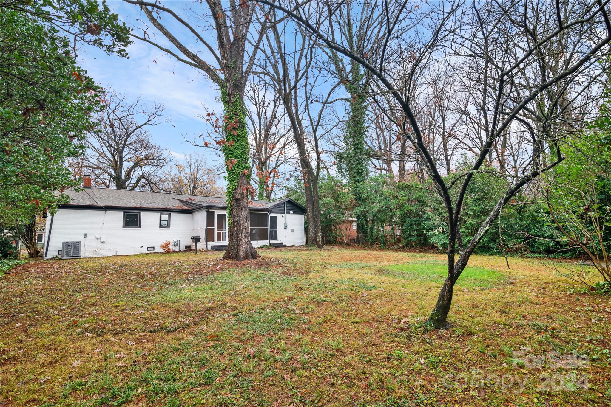 4232 Sudbury Road Charlotte, NC 28205 - Photo 18 of 19 Gallery Image 18