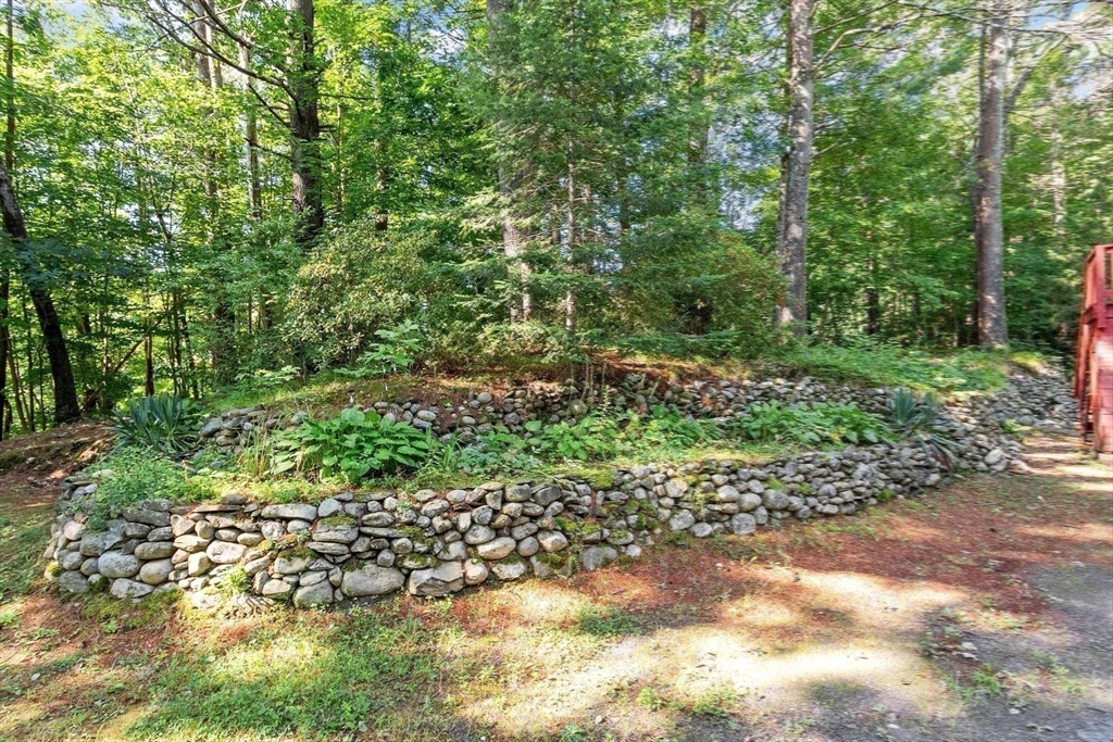 38 Laurelwood Road Sterling, MA 01564 - Photo 40 of 40 Gallery Image 40