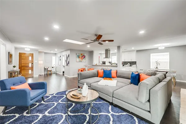 $5,000 | 10040 Spokane Circle, Dallas, TX 75229