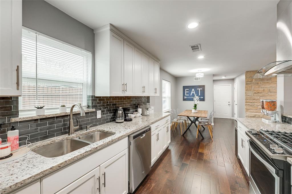 10040 Spokane Circle Dallas, TX 75229 - Photo 10 of 34
