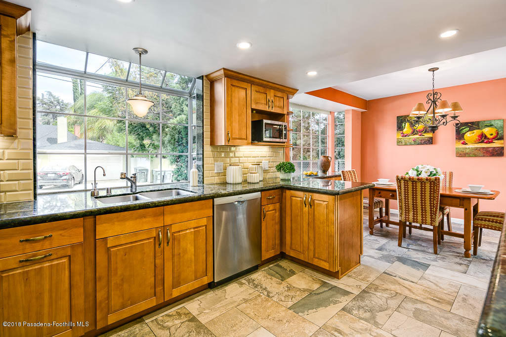 1916 Niodrara Drive Glendale, CA 91208 - Photo 12 of 42 1916 Niodrara Dr-MLS-008