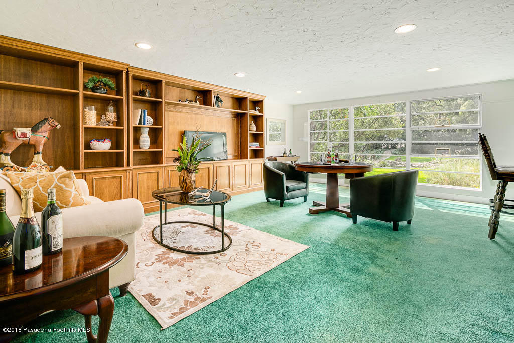 1916 Niodrara Drive Glendale, CA 91208 - Photo 17 of 42 1916 Niodrara Dr-MLS-013