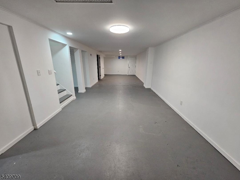 275 Malapardis Road Morris Plains, NJ 07950 - Photo 19 of 30