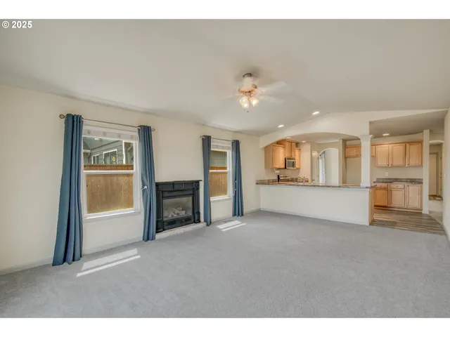 $487,000 | 2469 Dorsey Drive, Hubbard, OR 97032