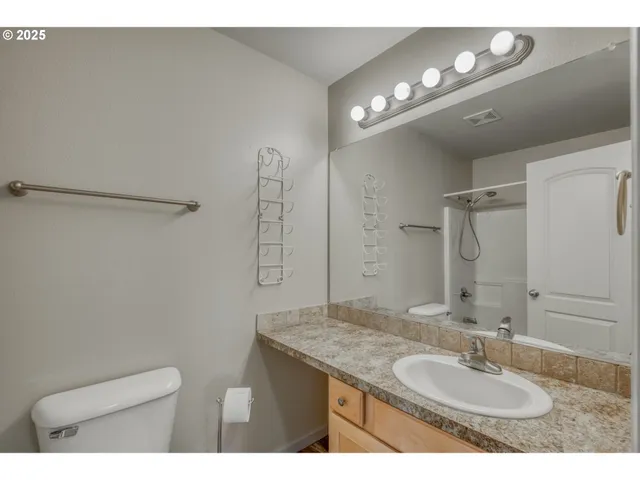 $487,000 | 2469 Dorsey Drive, Hubbard, OR 97032