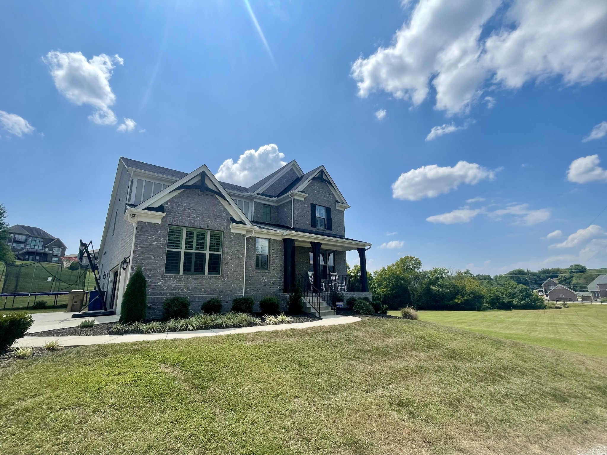 106 Allen Road Goodlettsville, TN 37072 - Photo 2 of 13 Gallery Image 2
