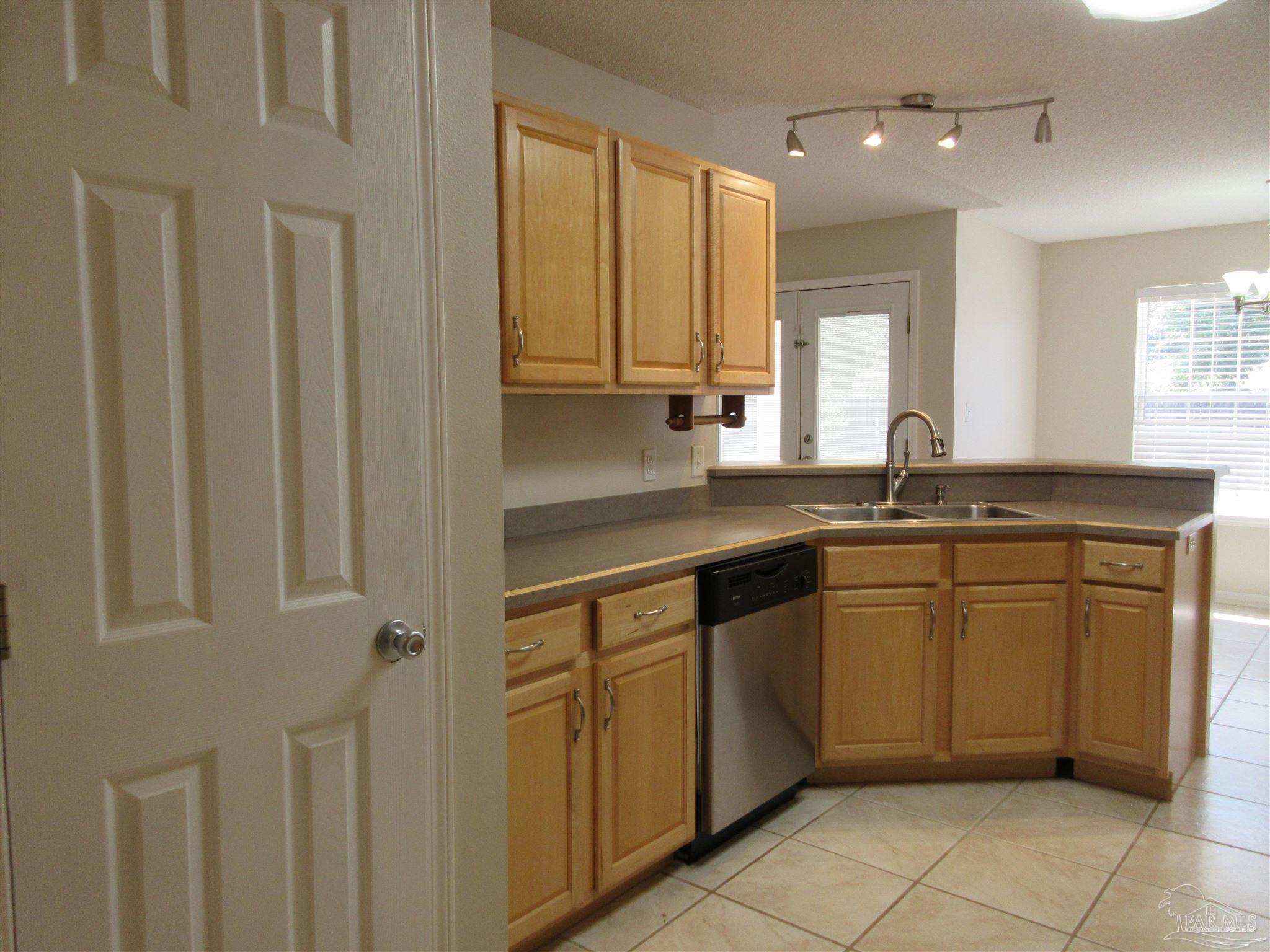 5369 Willard Norris Road Milton, FL 32570 - Photo 13 of 48