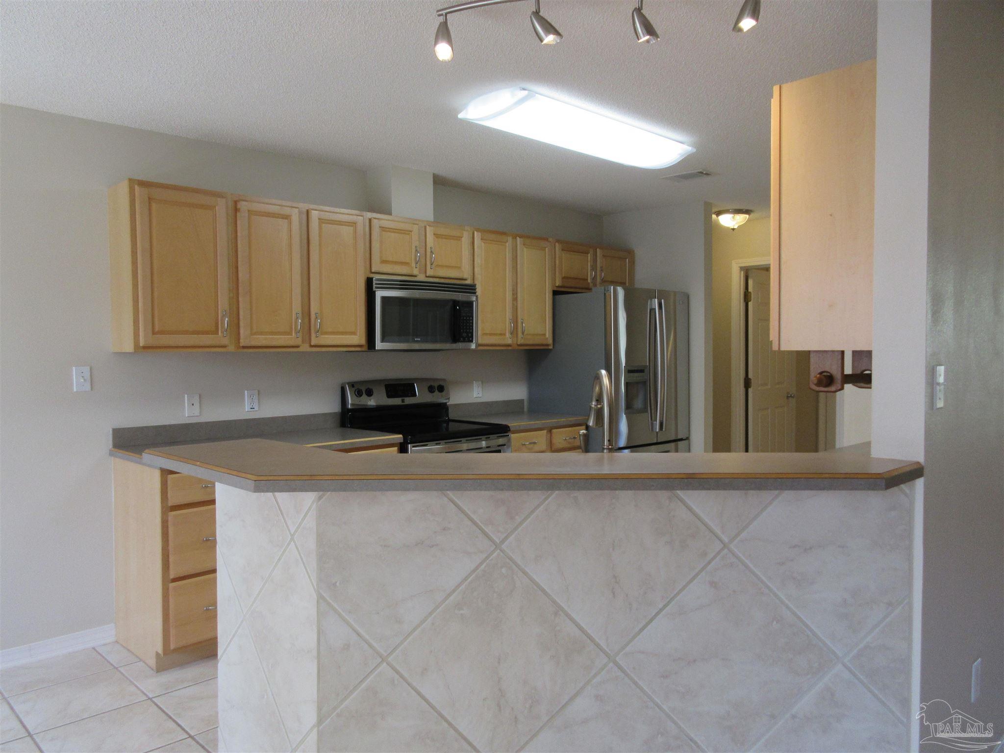 5369 Willard Norris Road Milton, FL 32570 - Photo 10 of 48