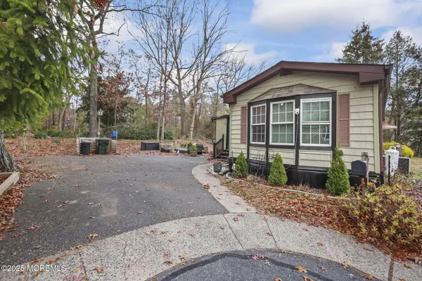 $139,900 | 6 Taft Street, Howell, NJ 07731