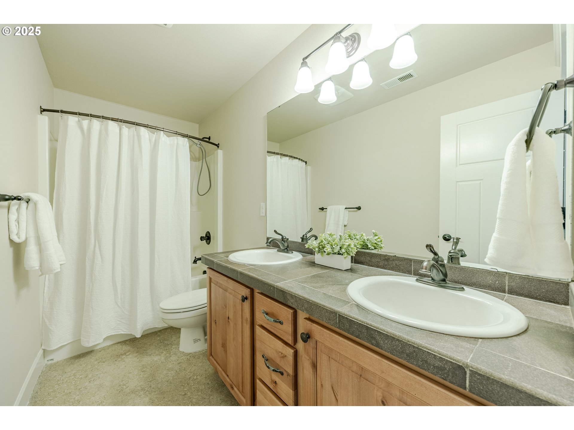 3467 Timberbrook Way Eugene, OR 97405 - Photo 39 of 48