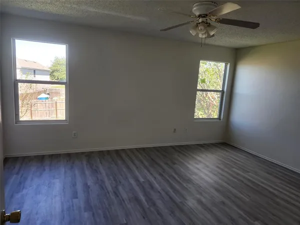 $2,100 | 5100 Waterford Drive, Fort Worth, TX 76179