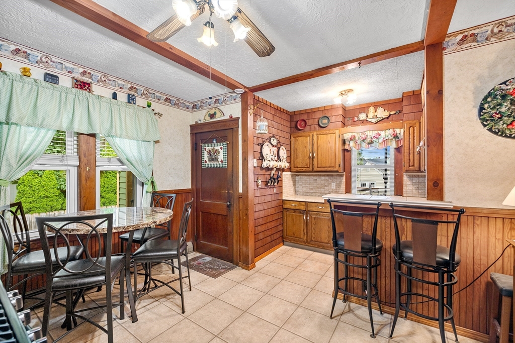 7 Spofford Road Worcester, MA 01607 - Photo 9 of 27 Gallery Image 9