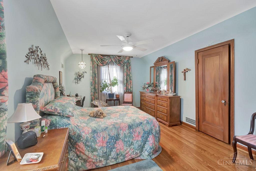 2860 Ratterman Avenue Cincinnati, OH 45211 - Photo 12 of 34 Gallery Image 12