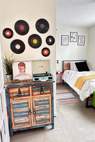 a view of a livingroom with furniture and window