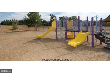 2504 Summers Ridge Drive Odenton, MD 21113 - Photo 3 of 26 Community Playgrounds