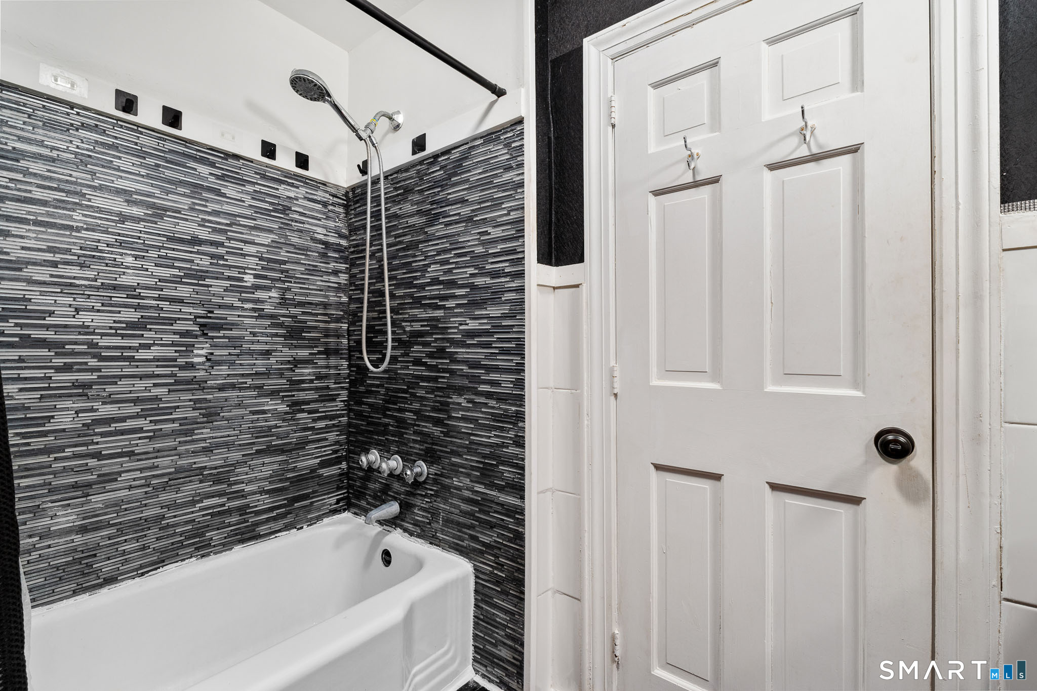 195 Torrington Heights Road Torrington, CT 06790 - Photo 20 of 37