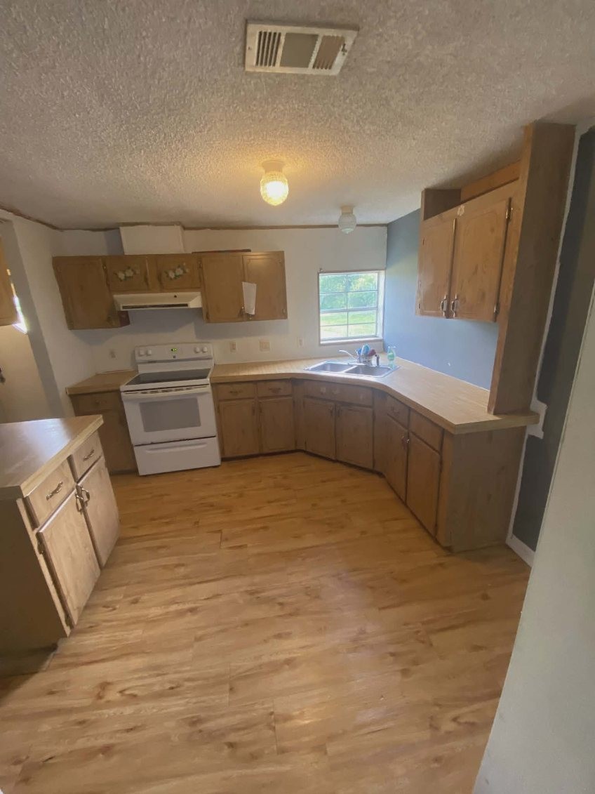 1017 Poplar Ridge Road Chapmansboro, TN 37035 - Photo 8 of 14 Gallery Image 8