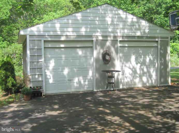 16516 Gaines Road Broad Run, VA 20137 - Photo 22 of 28 Exterior (General)
