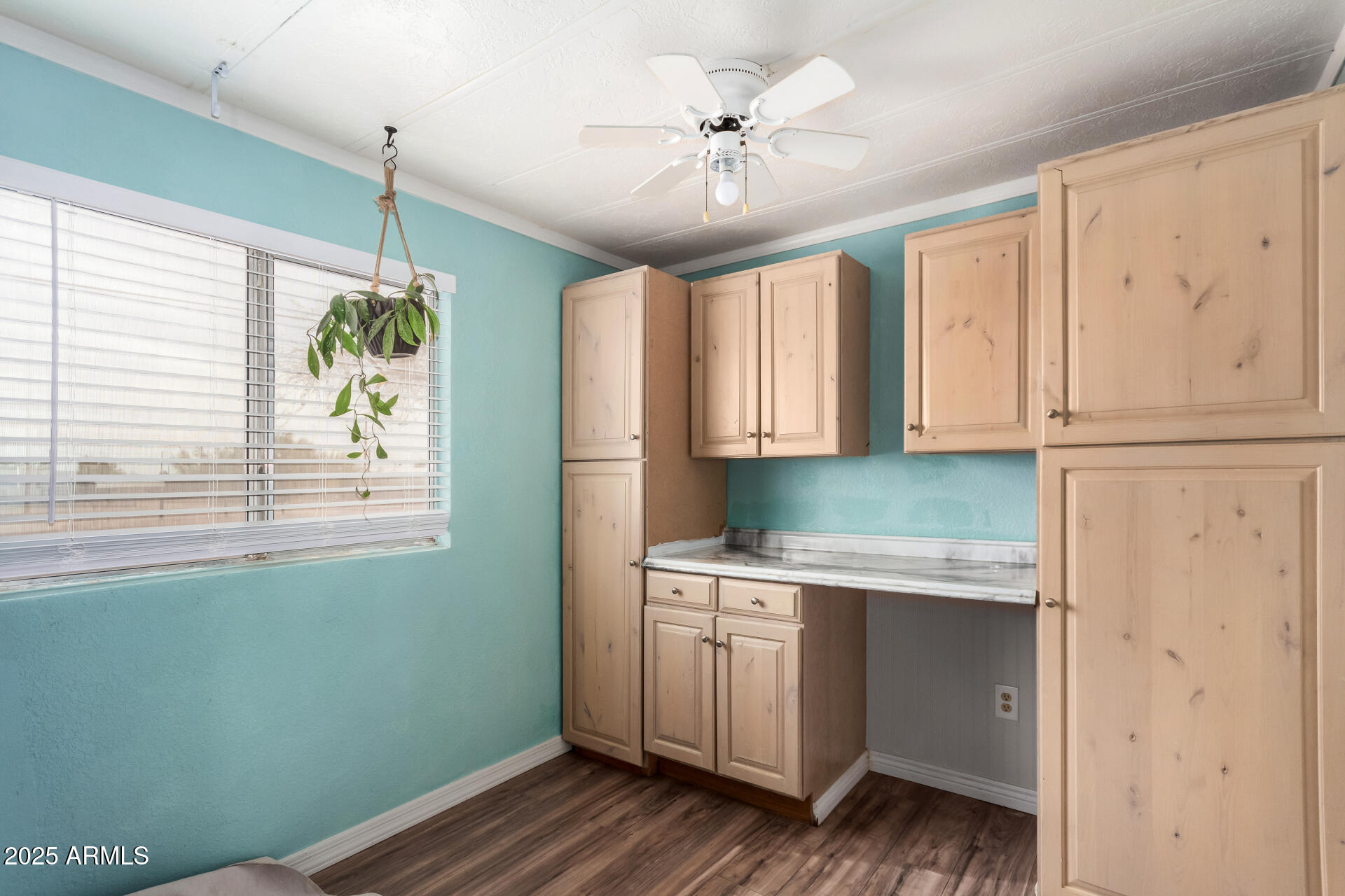 378 West Foothill Street Apache Junction, AZ 85120 - Photo 15 of 34 15 - Foothill