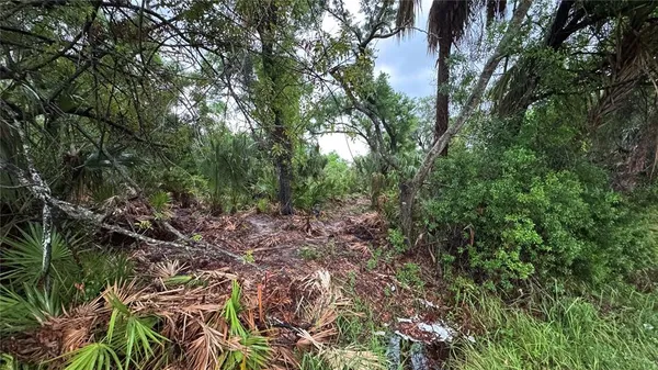 $315,000 | 12817 Upper Manatee River Road, Bradenton, FL 34212