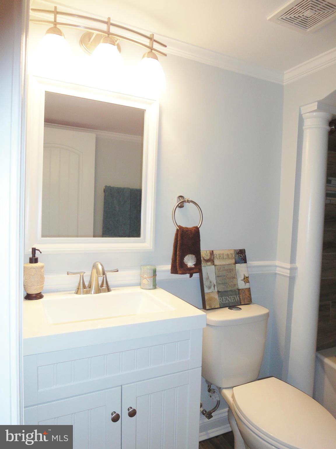 1935 Hilltop Road Pasadena, MD 21122 - Photo 12 of 29 Bath
